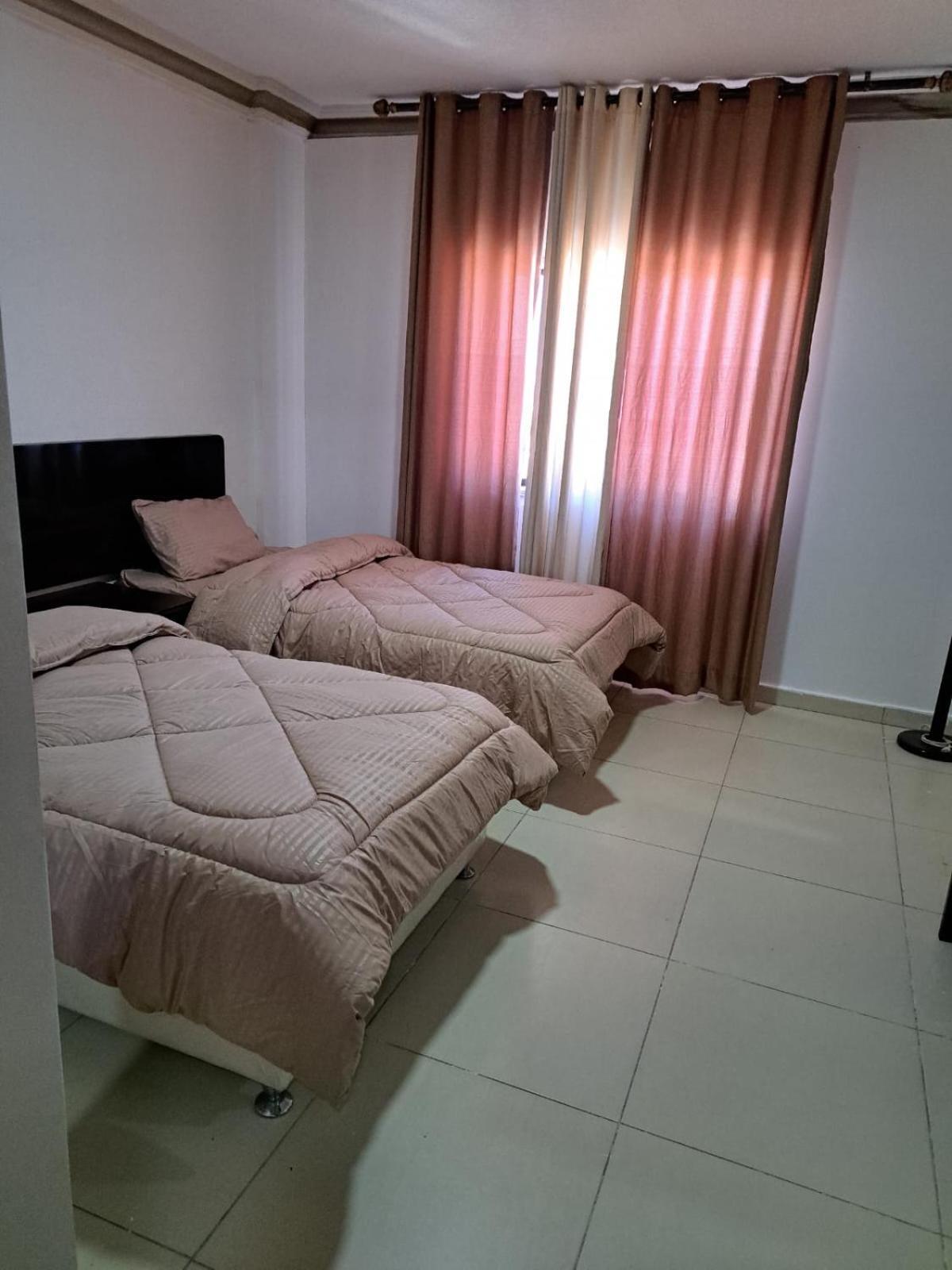 Omaima Hotel Apartments Аман Екстериор снимка